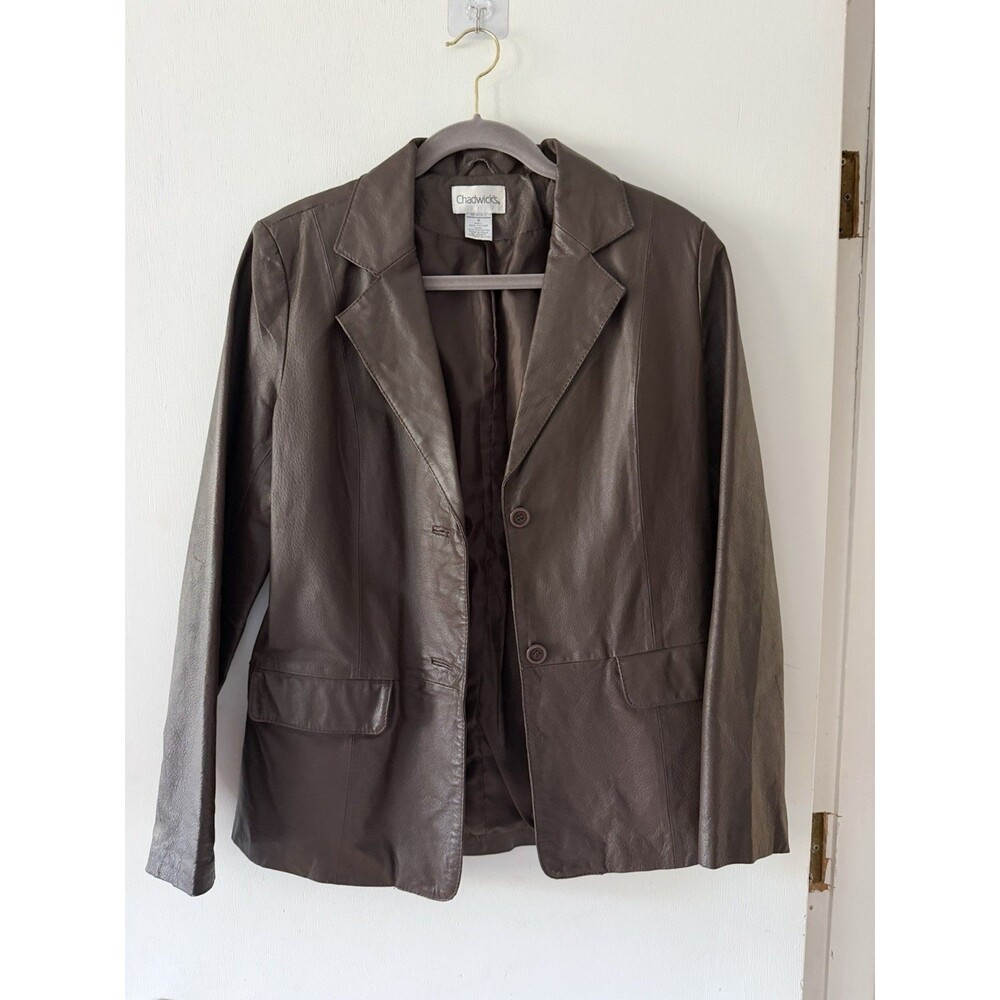 Vintage Chadwicks Womens Size 8 Brown Genuine Leather Blazer Jacket 2 Button